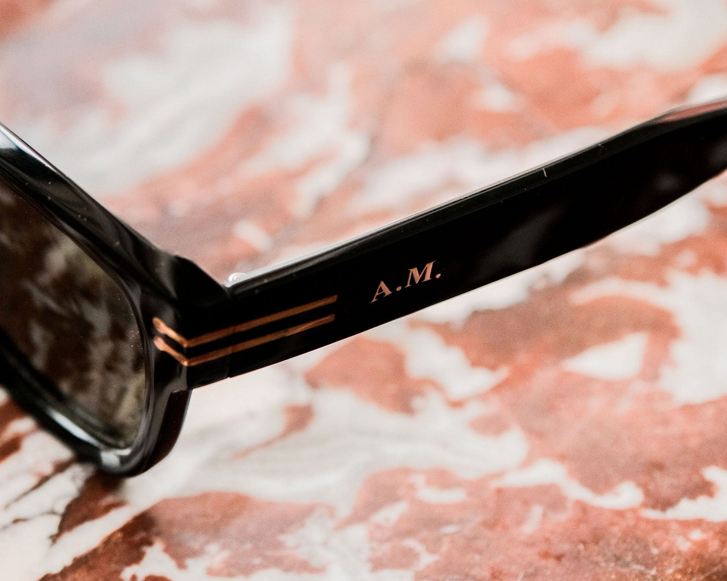 A.M. Royal Noir
